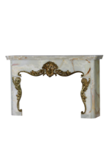 Abondant Onyx Fireplace Surround With Angels