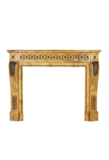 Maison Leon Van den Bogaert Cheminée Décorative En Marbre Jaune De Sienne Avec Bijouterie