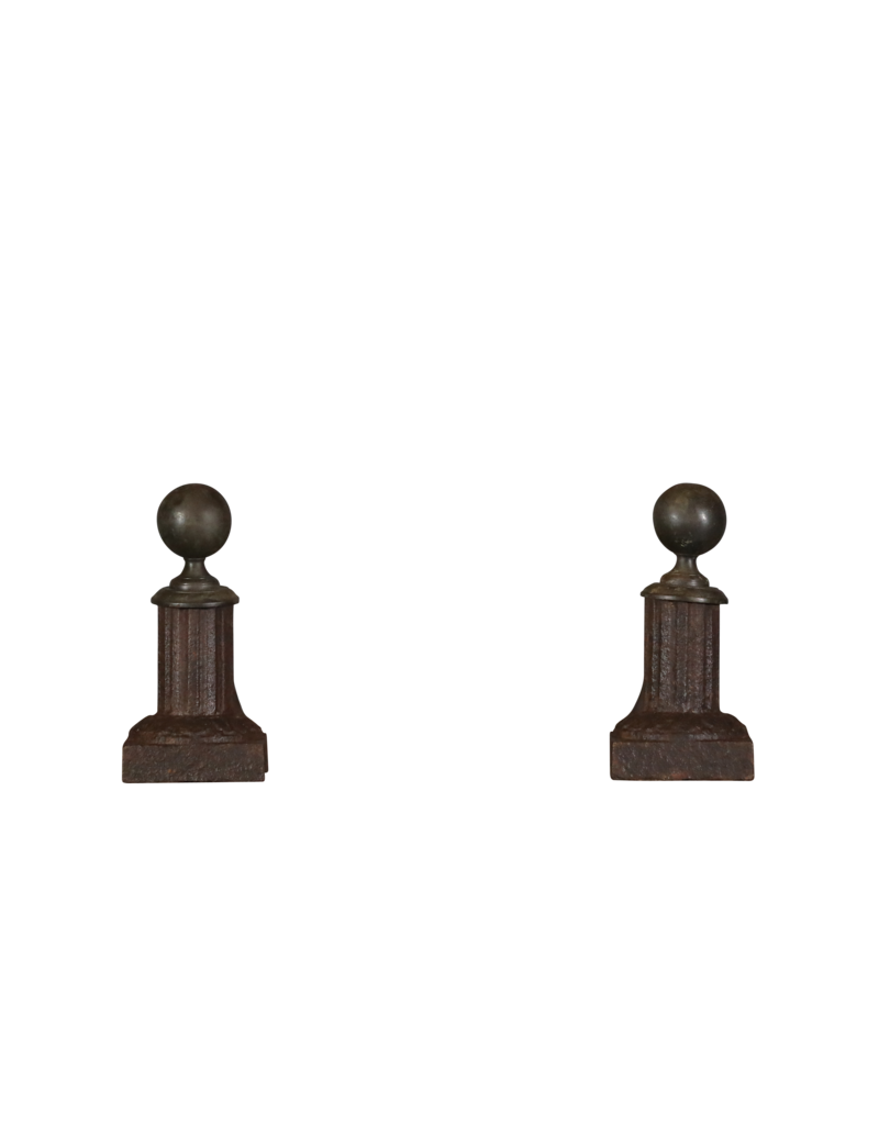 Maison Leon Van den Bogaert Dekoratives französisches Feuerbock