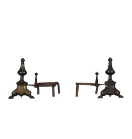 Maison Leon Van den Bogaert Andiron del siglo XVIII