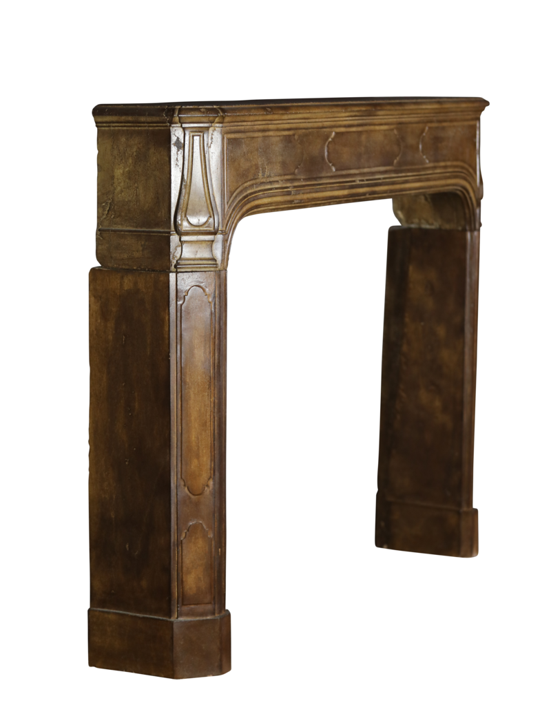 Maison Leon Van den Bogaert Stattlicher französischer Steinkamin