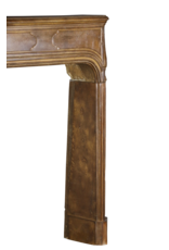 Maison Leon Van den Bogaert Stattlicher französischer Steinkamin