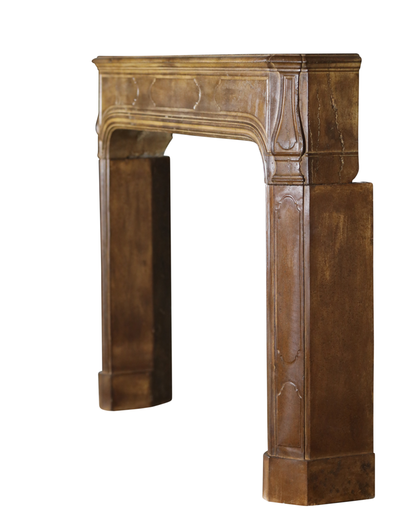 Maison Leon Van den Bogaert Stattlicher französischer Steinkamin