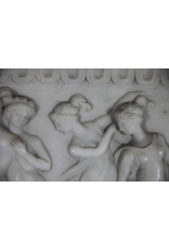 Maison Leon Van den Bogaert Jardinera De Mármol Blanco Con Bajorrelieve