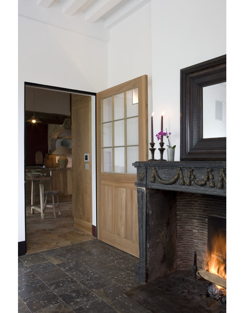 Maison Leon Van den Bogaert Französischer Fossilsteinboden