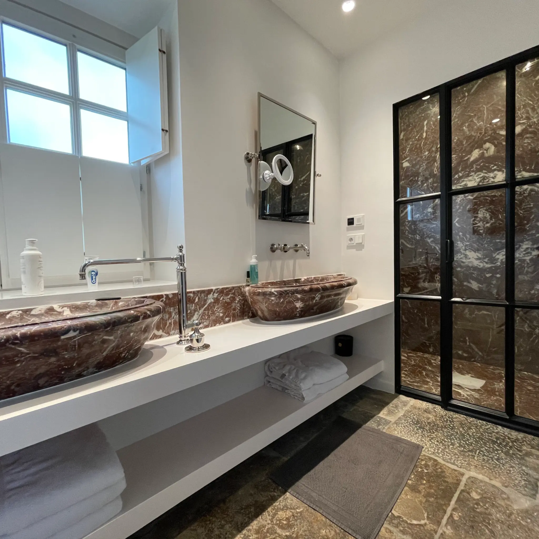 Extra_Large_Sinks_Antique_Belgian_Marble_For_Bathroom