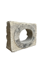 Auténtico Material De Construcción Recuperado De Provenza O Ojo De Buey De Piedra