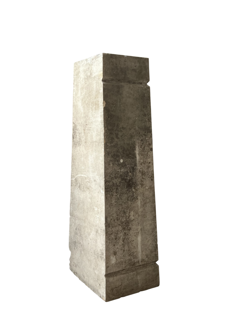 Maison Leon Van den Bogaert Columna De Piedra Con Palmera
