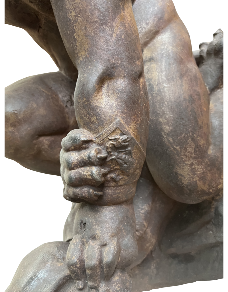 Maison Leon Van den Bogaert Estatua Antigua De Fuente De Hierro Fundido