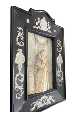 Maison Leon Van den Bogaert Regina Isabel De Inglaterra Panel Antiguo De Marfil Y Madera