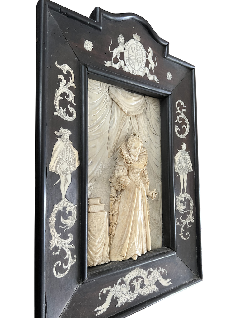 Maison Leon Van den Bogaert Regina Isabel De Inglaterra Panel Antiguo De Marfil Y Madera