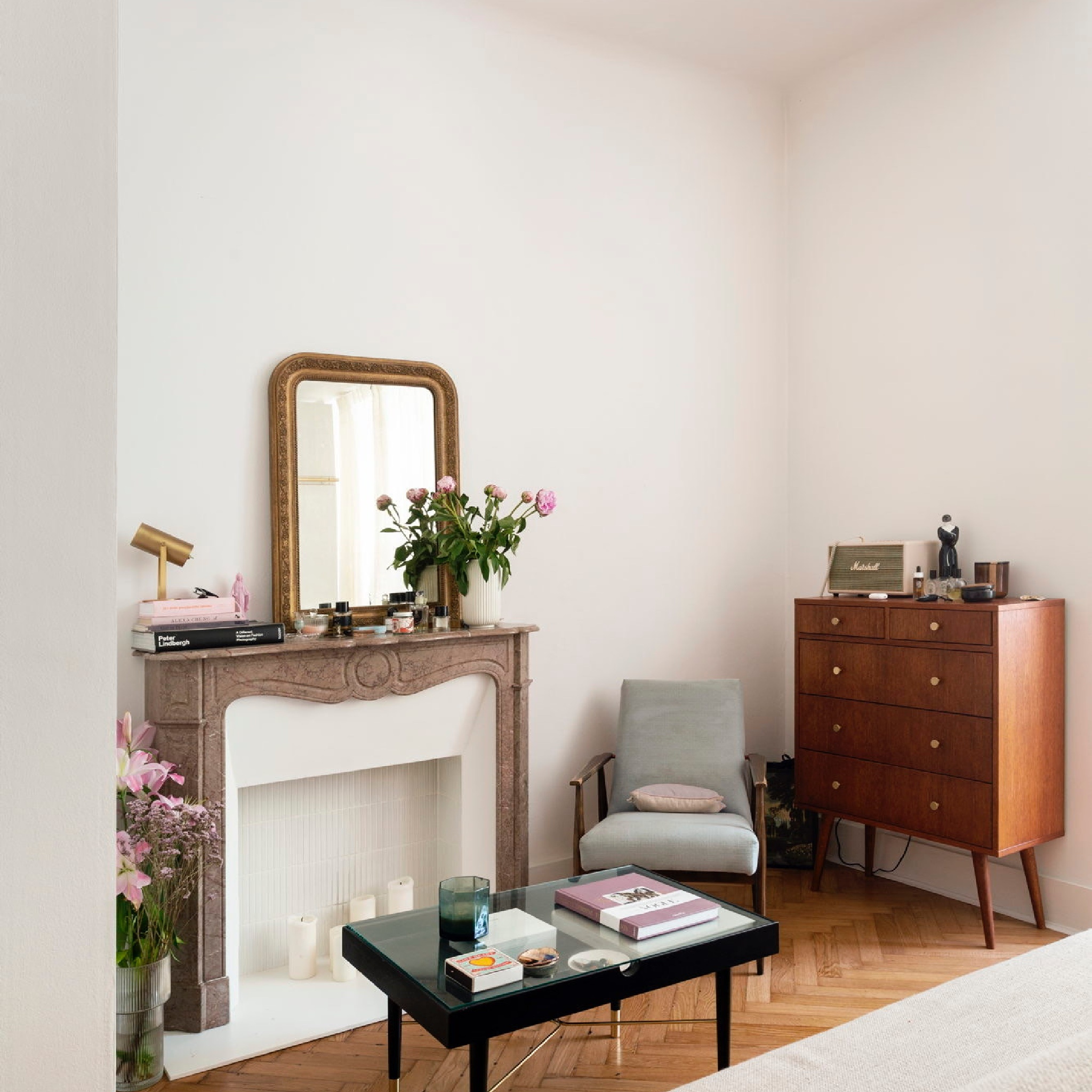 Cheminées_Anciennes_Pompadour_En_Marbre