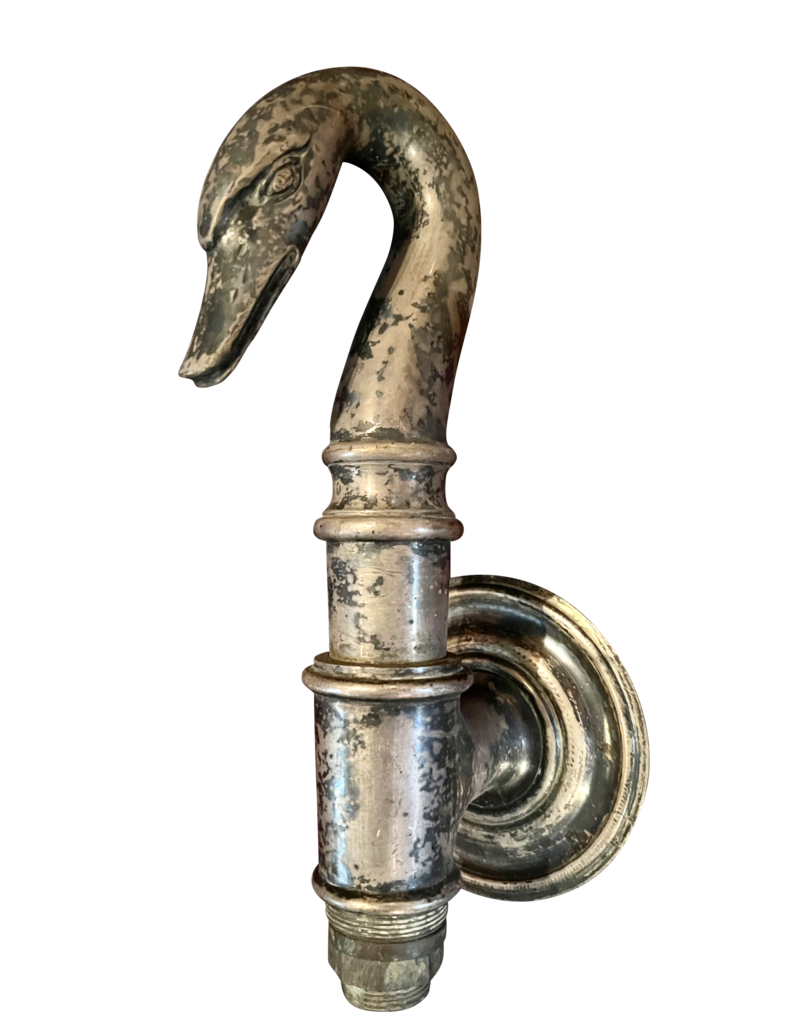 Authentic French Ducks Head Tap