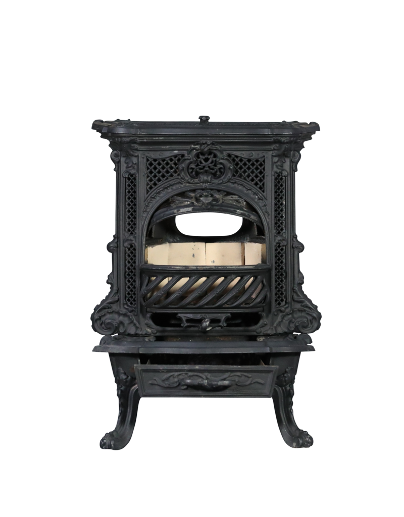 Maison Leon Van den Bogaert Poêle Antique En Fonte