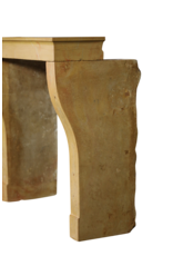 Maison Leon Van den Bogaert Eleganter französischer Steinkamin