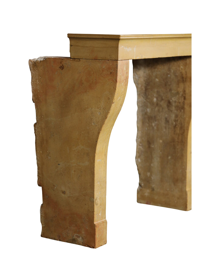 Maison Leon Van den Bogaert Eleganter französischer Steinkamin