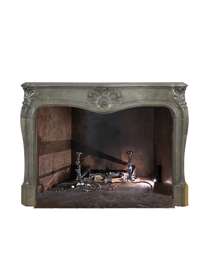 Maison Leon Van den Bogaert Luxuriöser französischer Kamin aus der Régence-zeit