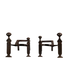 Accessoires de cheminée forgés élégants