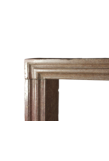 Maison Leon Van den Bogaert Italienischer Bolection-Kamin