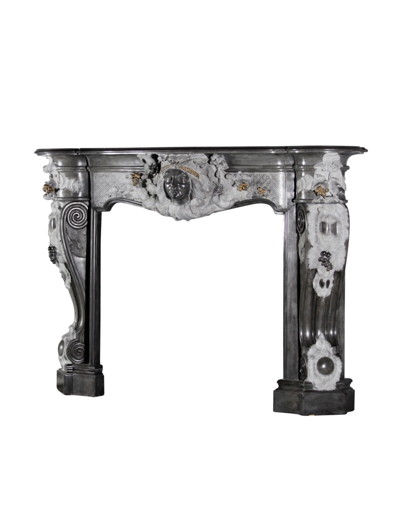 Uitzonderlijke 19e-eeuwse Schouw - Gebeeldhouwd Vrouwenhoofd - Druivenornamenten - Rijke Patina