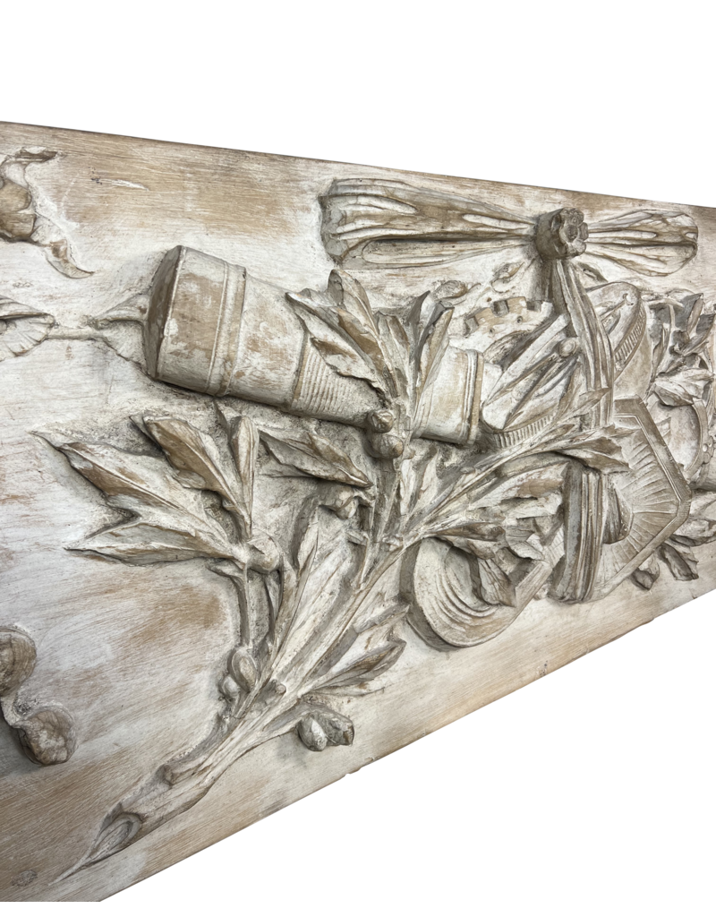 Maison Leon Van den Bogaert Panel De Madera Con Atributos Marítimos