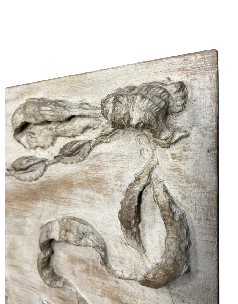 Maison Leon Van den Bogaert Panel De Madera Con Atributos Del Pintor
