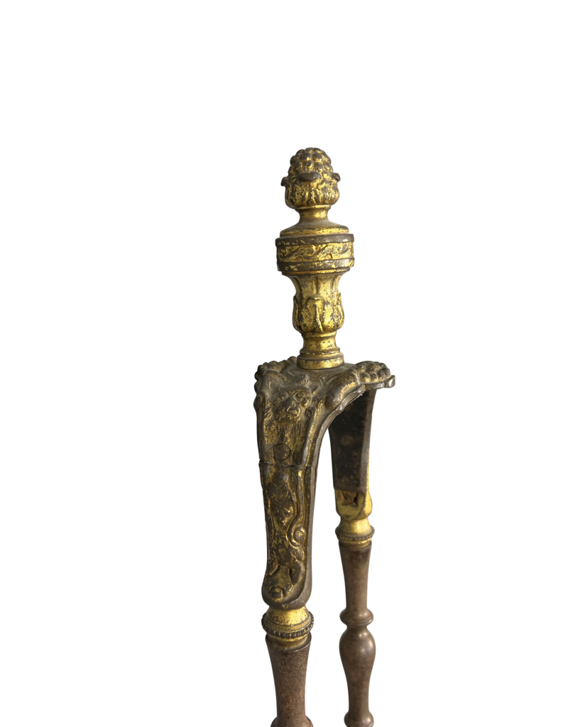 Maison Leon Van den Bogaert Juego De Herramientas Para Chimenea Del Siglo XVIII Para Una Vida De Lujo