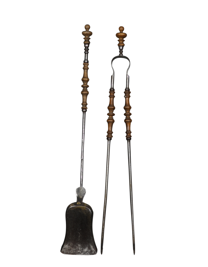 Maison Leon Van den Bogaert Juego De Herramientas Para Chimenea Normandy En Hierro Forjado Con Detalles De Madera