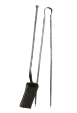 Maison Leon Van den Bogaert Conjunto De Herramientas Para Chimenea De Hierro Forjado, Siglo XVII