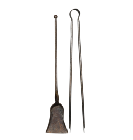 Maison Leon Van den Bogaert Herramientas Para Chimenea Francesa Del Siglo XVII En Hierro Forjado
