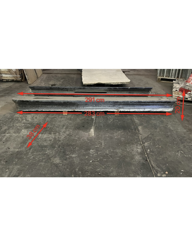 Maison Leon Van den Bogaert Black Belgian Marble Antique Staircase Step