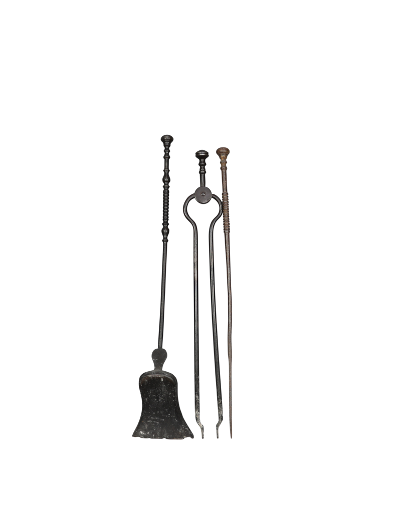 Fireplace Tools Ensemble In Wrought Iron