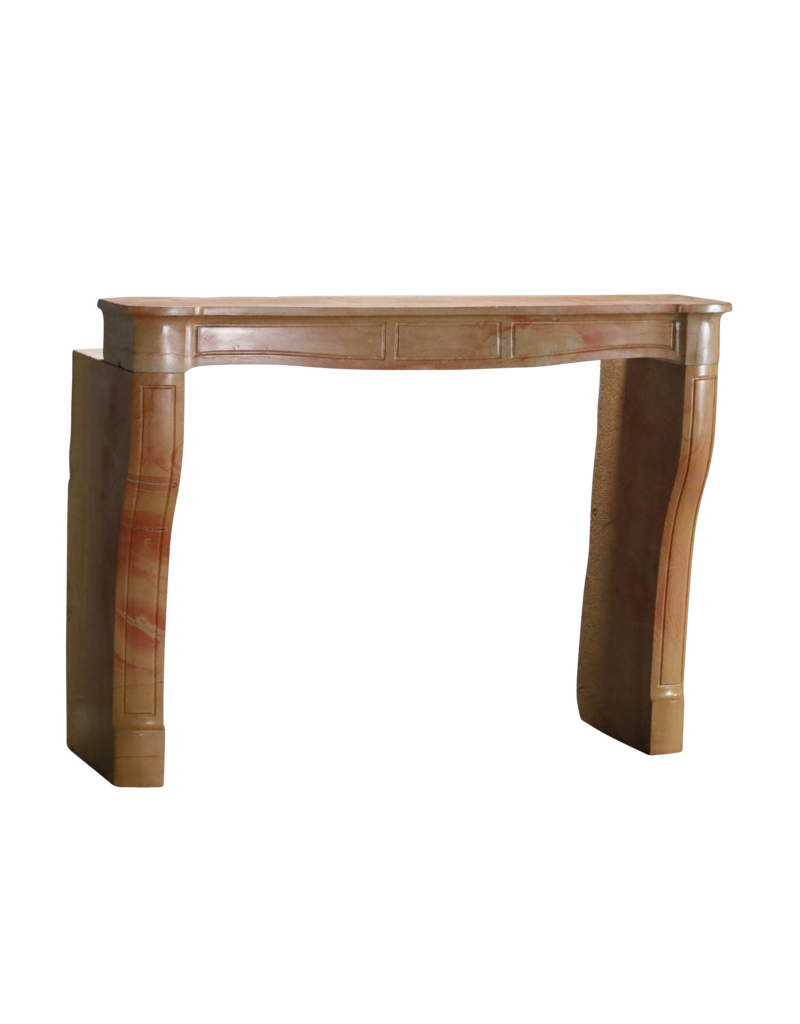Maison Leon Van den Bogaert Elegante Vintage-Kaminverkleidung Aus Französischem Stein