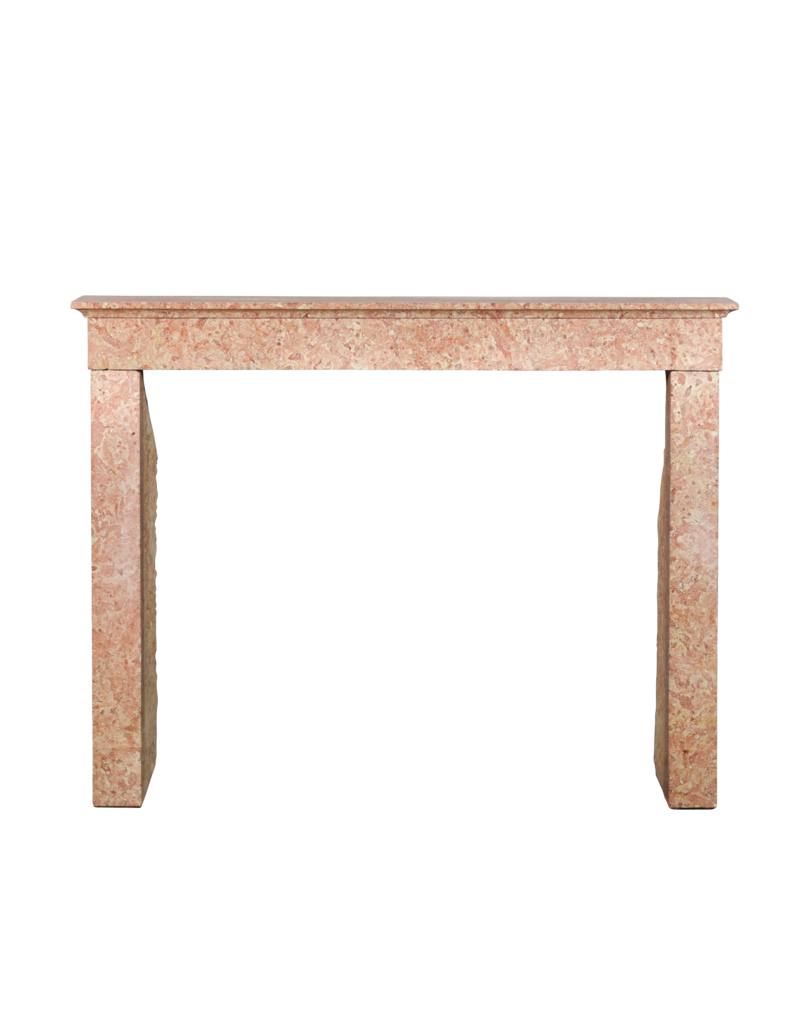 Maison Leon Van den Bogaert Elegante französische Kaminumrandung aus Stein