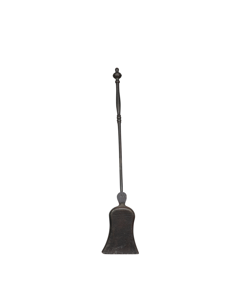 Maison Leon Van den Bogaert Elegante Pala Para Chimenea Vintage Para Una Decoración Original Junto Al Fuego
