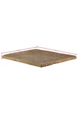 Maison Leon Van den Bogaert Dalle De Pierre Brutaliste Pour Un Design De Table Basse À Vie Lente