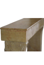 Maison Leon Van den Bogaert Kamin aus Beige Stein