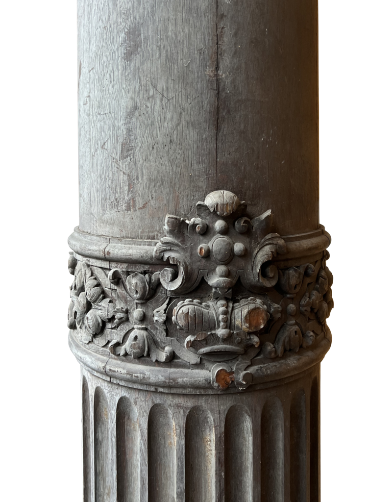 Maison Leon Van den Bogaert Paar Neorenaissancekolommen In Hout