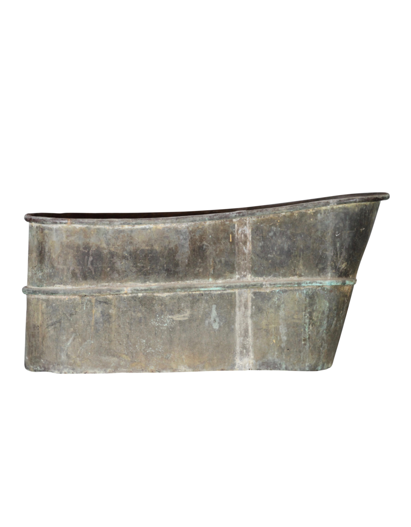 Antique Copper Bath