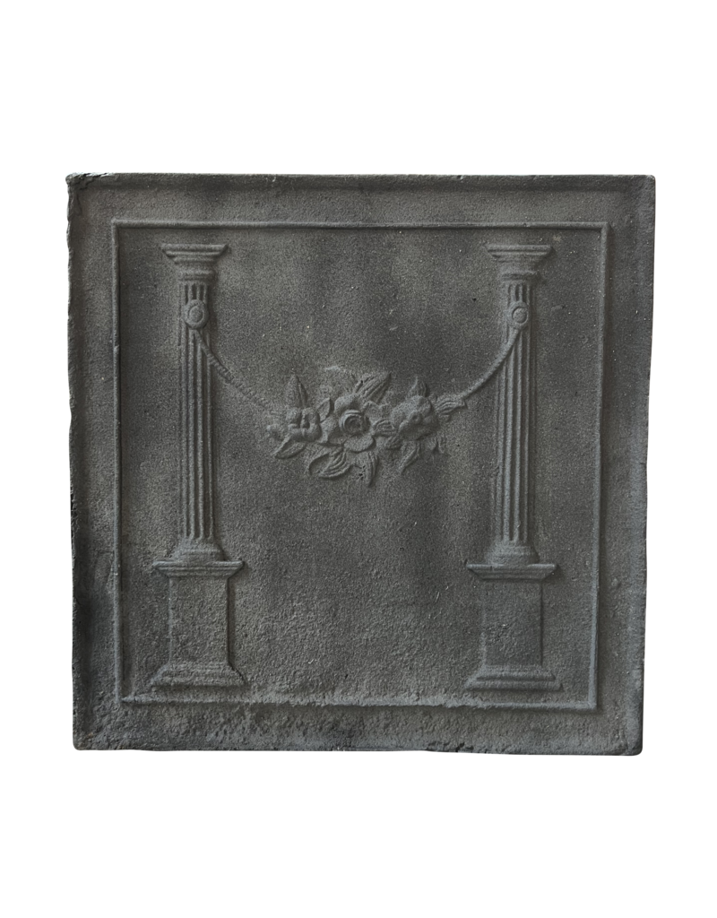 Maison Leon Van den Bogaert Plaque Carrée Décorative En Fonte Romantique