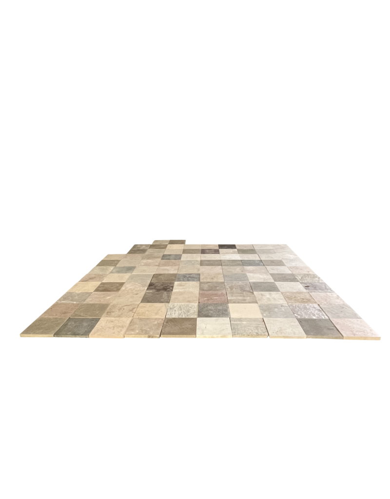 Maison Leon Van den Bogaert Originaler französischer Kalksteinboden mit gemischten Farbtönen