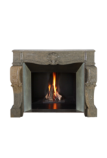 Maison Leon Van den Bogaert Marco De Chimenea De Mármol De Piedra Bicolor Ardèche Con Palmera