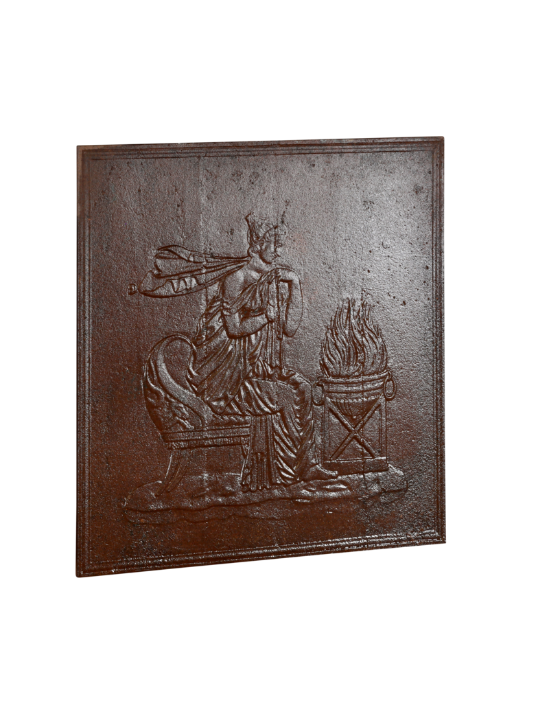 Plaque De Cheminée Bas-Relief Représentant Une Dame Au Feu