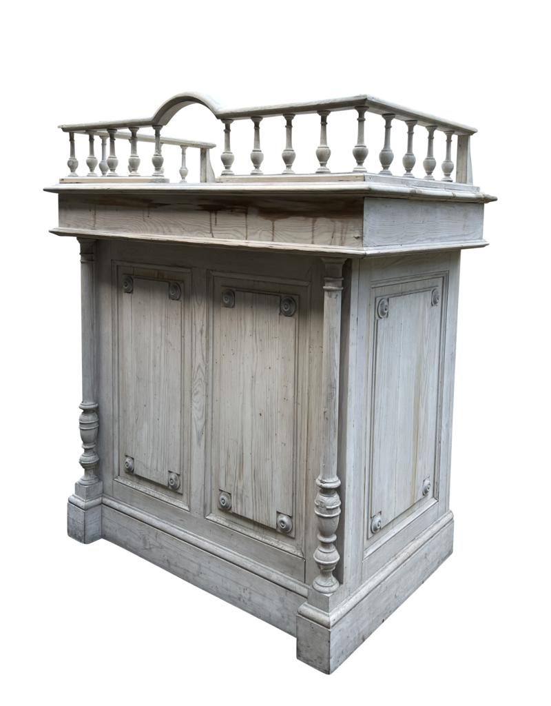 Maison Leon Van den Bogaert Mostrador Antiguo De Un Bar Francés