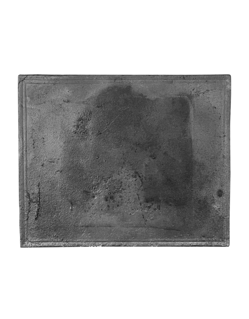 Maison Leon Van den Bogaert Plaque De Design Minimaliste En Fonte