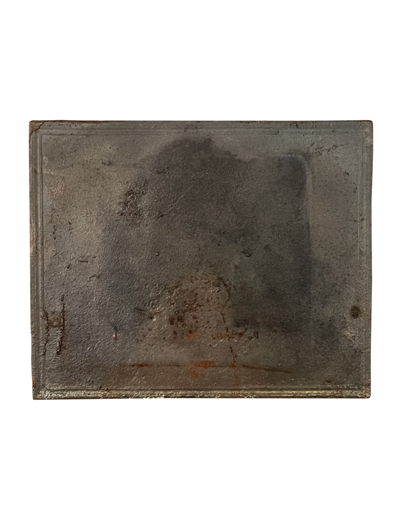 Maison Leon Van den Bogaert Plaque De Design Minimaliste En Fonte