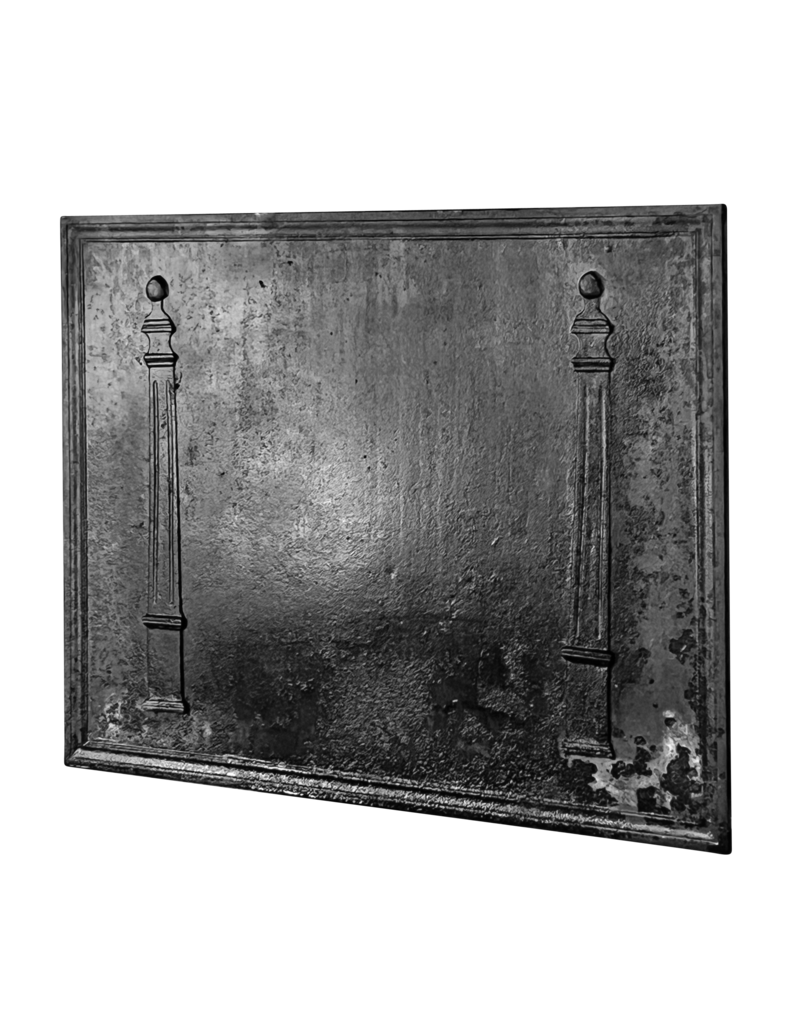 Maison Leon Van den Bogaert Louis-XVI-Kaminplatte mit Säulenmotiv