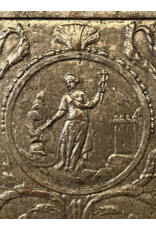 Maison Leon Van den Bogaert Alchemist Wandplatte aus Gusseisen, Kamindekoration