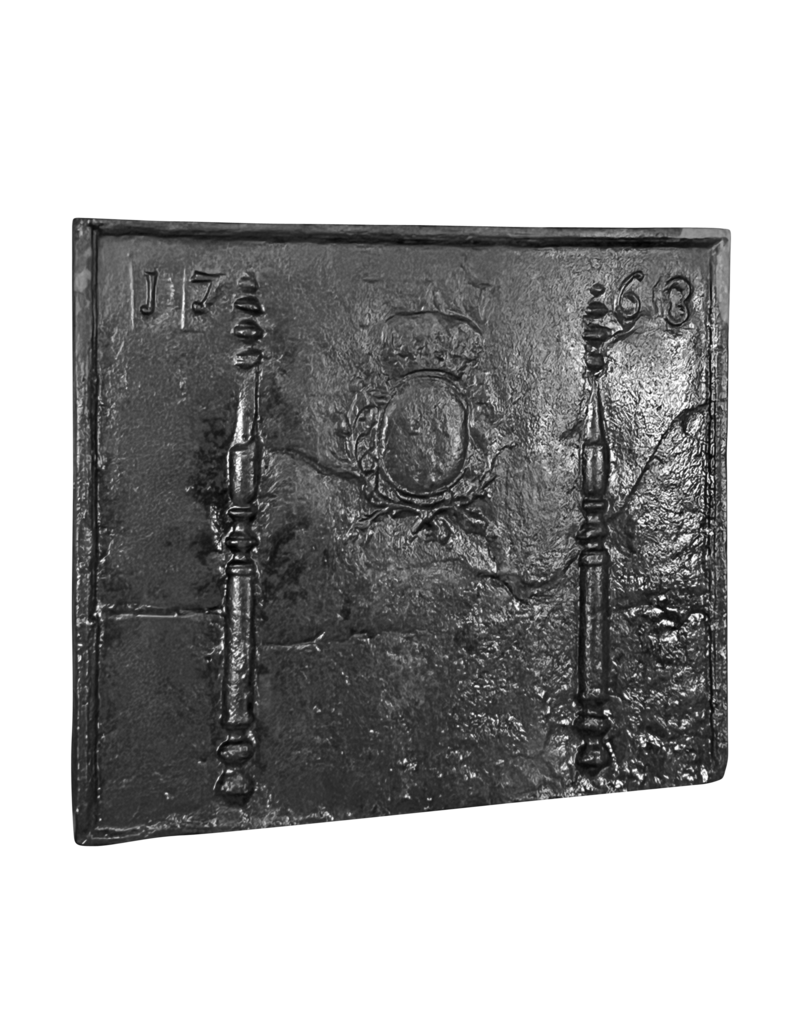 Maison Leon Van den Bogaert Kaminplatten aus Gusseisen aus der Zeit Louis XVI