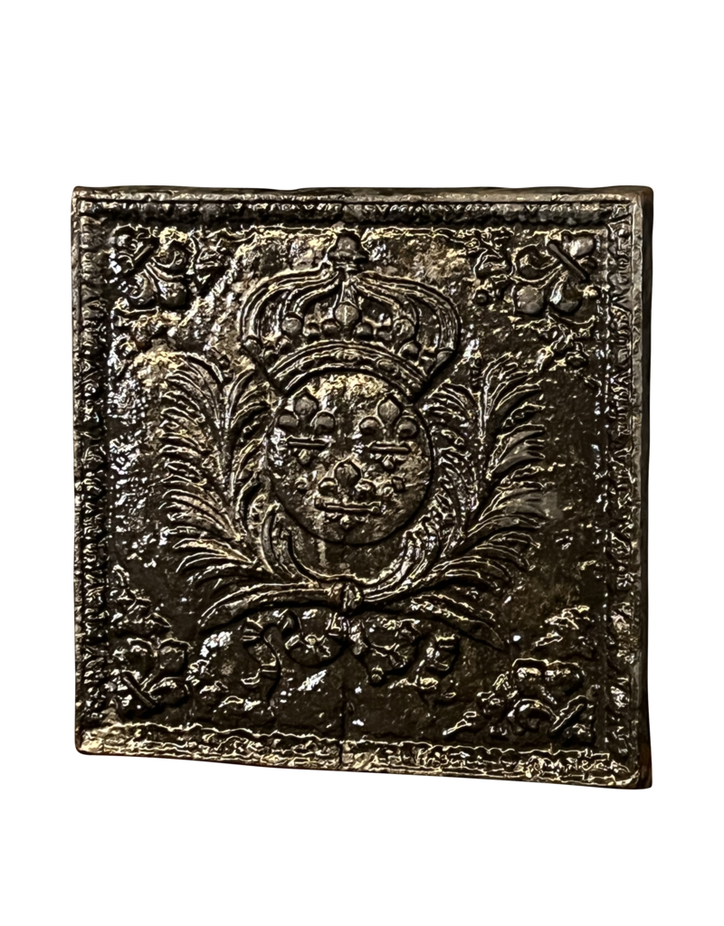 Maison Leon Van den Bogaert Frans Koninklijk Wapenschild Haard Decor Ontwerp